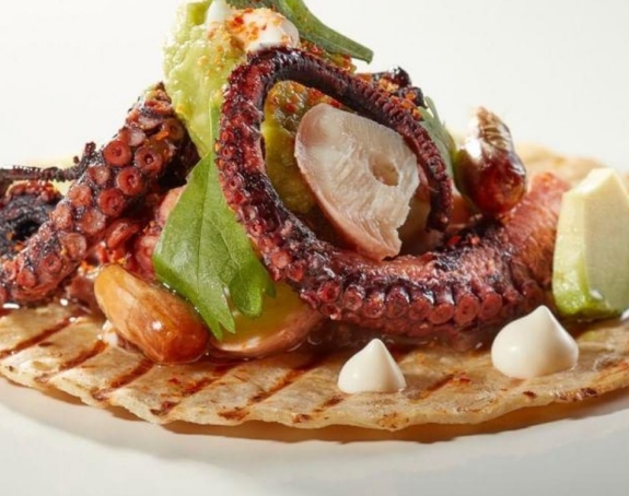 Mexican-style octopus dish with peppers and spices – authentic recipe.